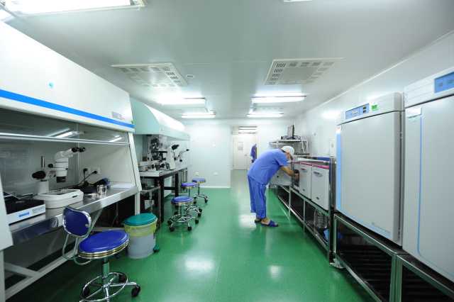 输卵管因素不孕如何处理：深圳检查与试管衔接